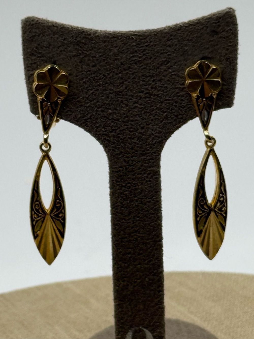 Damascene Gold tone Floral Drop clip on Earrings - Elegant Women’s Jewelry